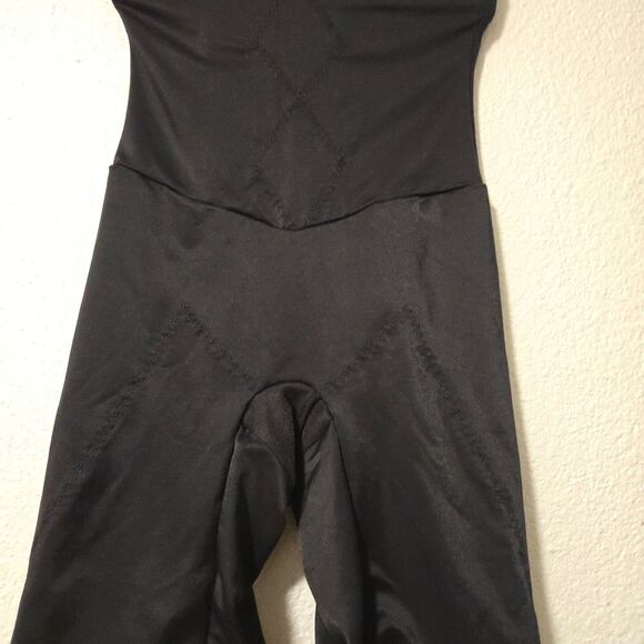 Flexees Black High-Waisted Shapewear - Picture 2 of 9